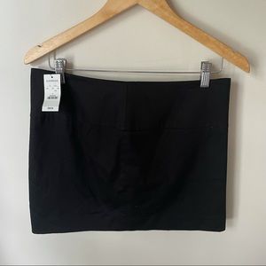 NWT Black Express Mini Skirt Size 6